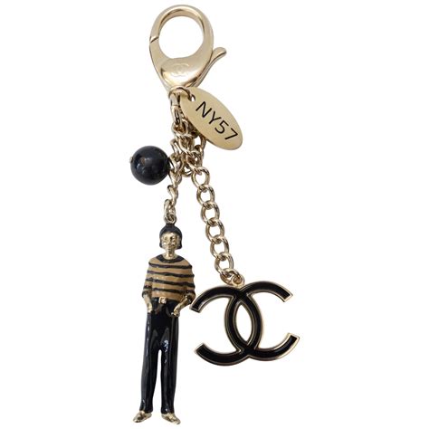 keychain wristlet chain chanel